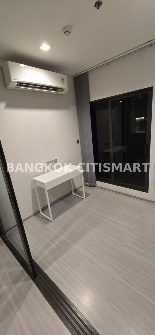 Condo at Life Sukhumvit 62 for rent