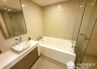 2-BR Condo at Liv @ 49 near BTS Thong Lor