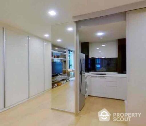 3-BR Condo at Liv @ 49 near BTS Thong Lor