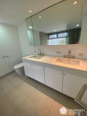 2-BR Apt. near BTS Phrom Phong