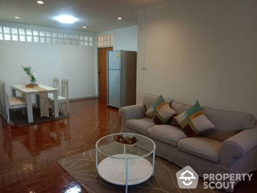 2-BR Apt. near MRT Sukhumvit