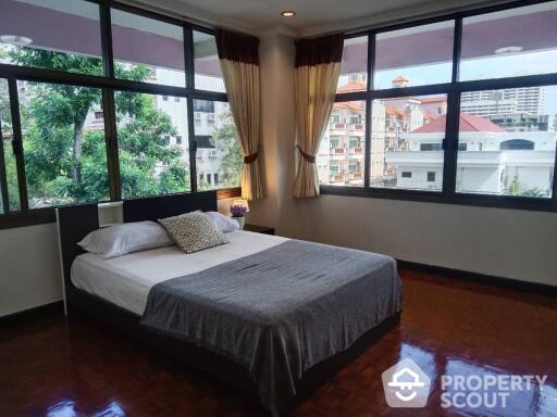 3-BR Apt. near MRT Sukhumvit