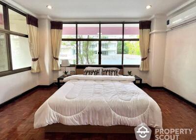 3-BR Apt. near MRT Sukhumvit