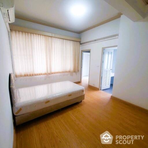 3-BR Apt. near BTS Thong Lor