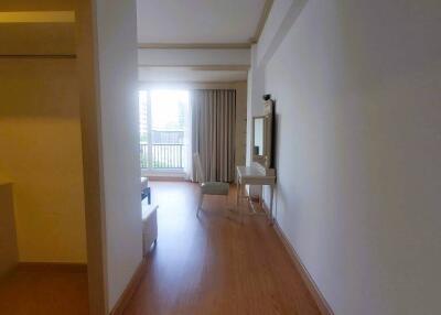 3-BR Apt. near BTS Thong Lor