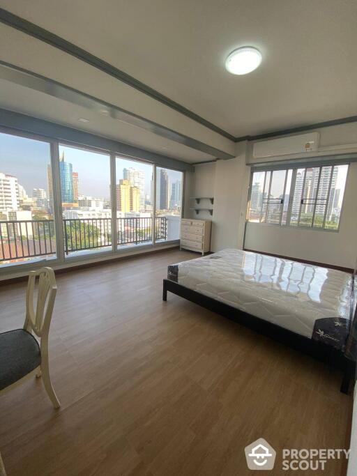 3-BR Apt. near BTS Thong Lor