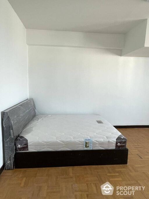 3-BR Apt. near BTS Thong Lor