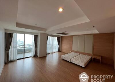 3-BR Apt. near BTS Ekkamai