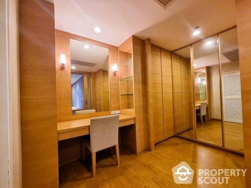 4-BR Apt. near BTS Ekkamai