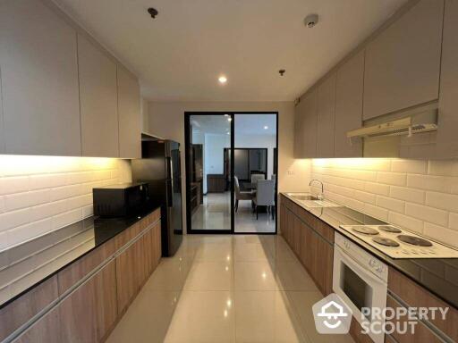 3-BR Apt. near BTS Ekkamai