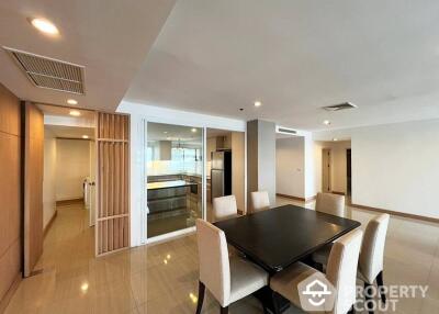 4-BR Apt. near BTS Ekkamai