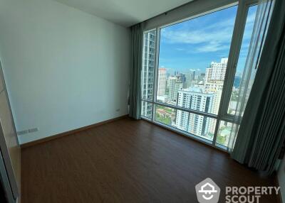 2-BR Condo at Fullerton Sukhumvit near BTS Ekkamai