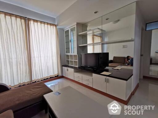 2-BR Condo at Supalai Premier Place Asok near MRT Phetchaburi