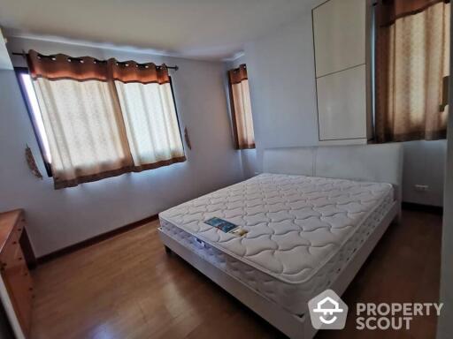 2-BR Condo at Supalai Premier Place Asok near MRT Phetchaburi