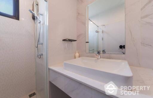 2-BR Condo at The Niche Pride Thong Lo-Phetchaburi near ARL Ramkhamhaeng