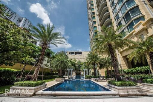 Luxurious 2-BR Royce Condo in Watthana for Rent