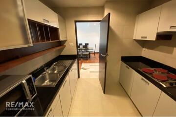 "Spacious Condo in Bangkok with Full Amenities"