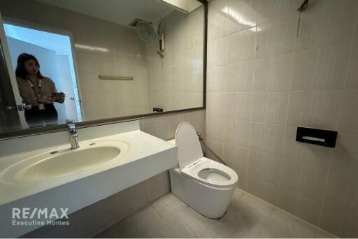 3 bedrooms charming apartment in Asoke area