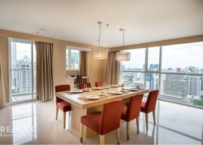 Luxury 3-Bedroom Condo in Urbana Langsuan