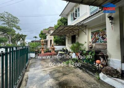 Exterior view of a residential building with driveway