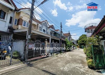 Street view of residential row houses