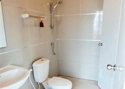 Bathroom with modern fittings