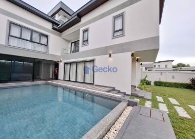 4 Bedrooms House in Serenity Jomtien Villas Jomtien H011895