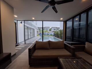 4 Bedrooms House in Serenity Jomtien Villas Jomtien H011895