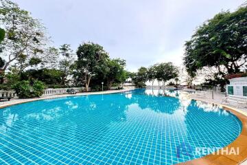 Park Beach Condominium studio 55 sqm good price top floor Sea view