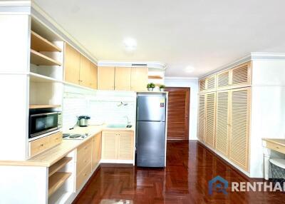 Park Beach Condominium studio 55 sqm good price top floor Sea view