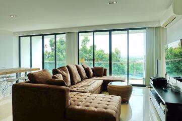 2 bedroom Condo in The Park Jomtien Jomtien