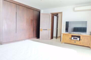 2 bedroom Condo in The Park Jomtien Jomtien