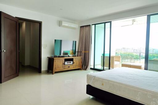 2 bedroom Condo in The Park Jomtien Jomtien