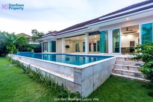 Luxury 3-Bedroom Pool Villa in Hua Hin at Red Mountain