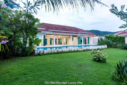 Luxury 3-Bedroom Pool Villa in Hua Hin at Red Mountain