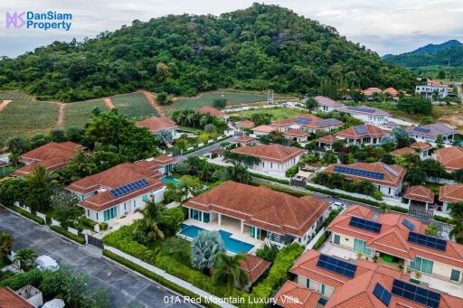 Luxury 3-Bedroom Pool Villa in Hua Hin at Red Mountain