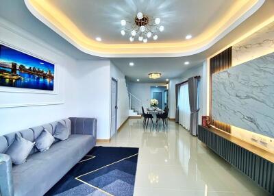 Newly furnished house in East Pattaya