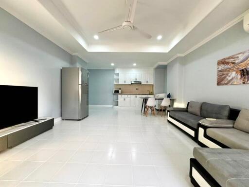 Spacious condo with 1 bedroom for sale