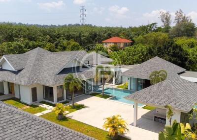 7 Bedrooms Standalone Villa in Thalang