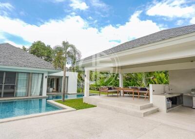 7 Bedrooms Standalone Villa in Thalang