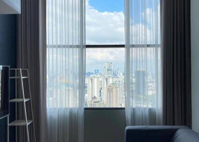 1-BR Condo at Knightsbridge Prime Sathorn near BTS Saint Louis