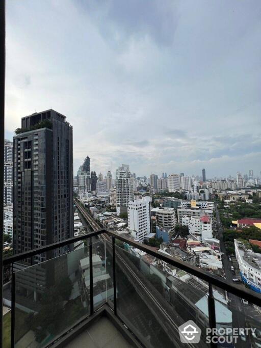 3-BR Duplex at The Crest Sukhumvit 34 near BTS Thong Lor