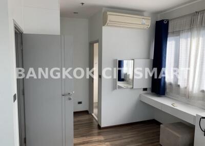 Condo at WYNE Sukhumvit for rent