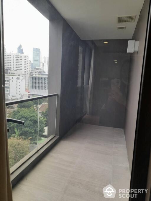 2-BR Apt. near MRT Sukhumvit