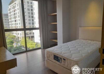 2-BR Apt. near MRT Sukhumvit