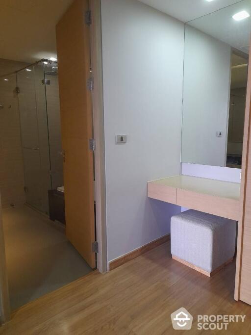 2-BR Apt. near MRT Sukhumvit