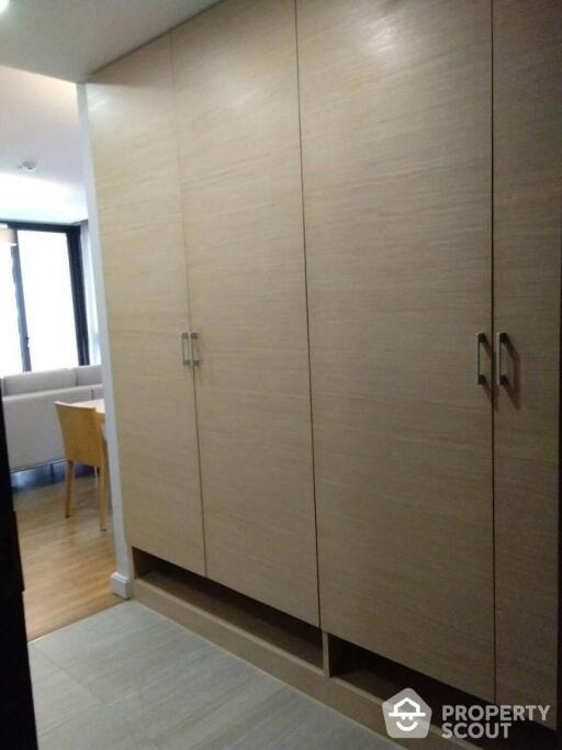 2-BR Apt. near MRT Sukhumvit