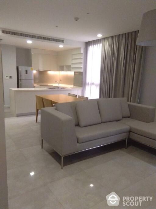 2-BR Apt. near MRT Sukhumvit