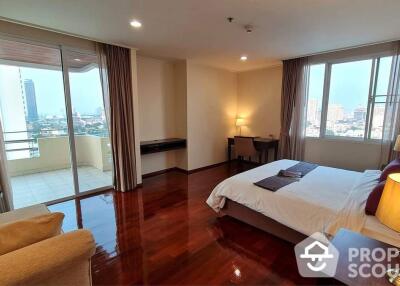 3-BR Serviced Apt. near BTS Phrom Phong