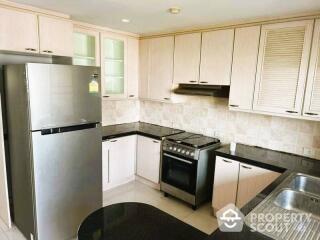 3-BR Condo at Regent On The Park 3 Condominium near MRT Phetchaburi